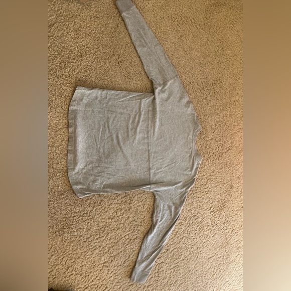 Aeropostale Gray Long Sleeve XS Women’s - Picture 4 of 4